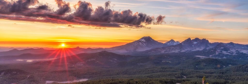 Bend and Central Oregon horizon