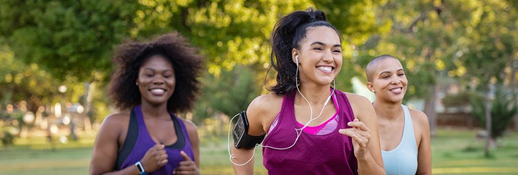 friends running together