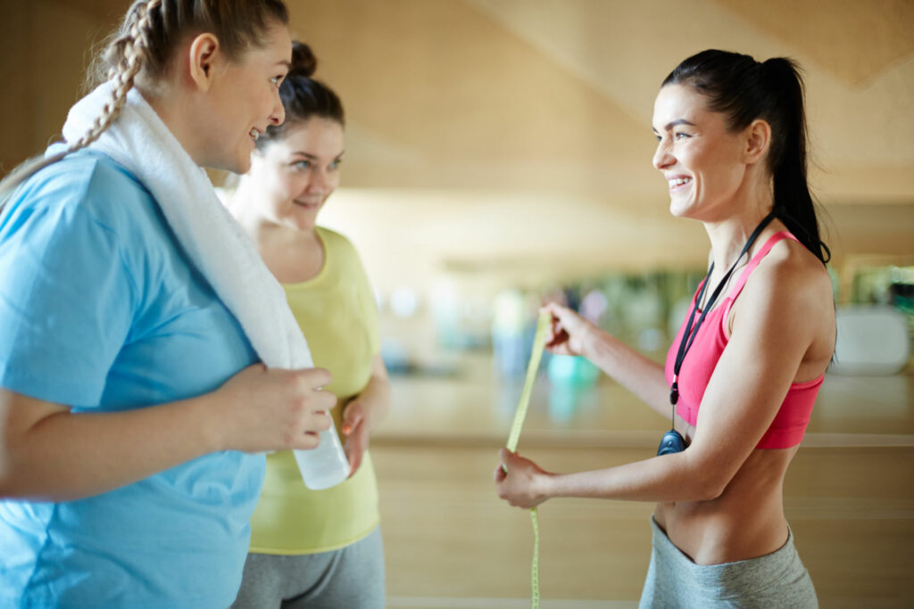 women and weight loss with the help of physical therapists