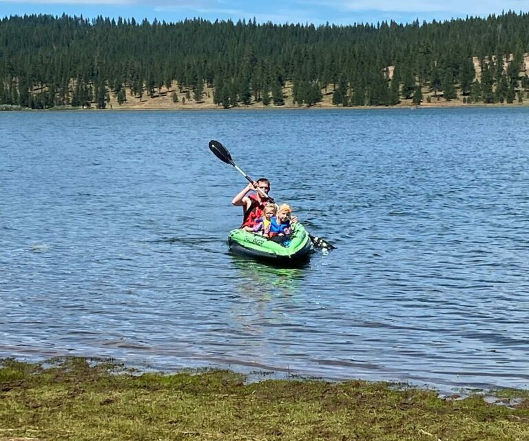 physical therapist in SE Boise, Shelby Hyde, enjoys time outside of the clinic exploring with his family, and loves kayaking